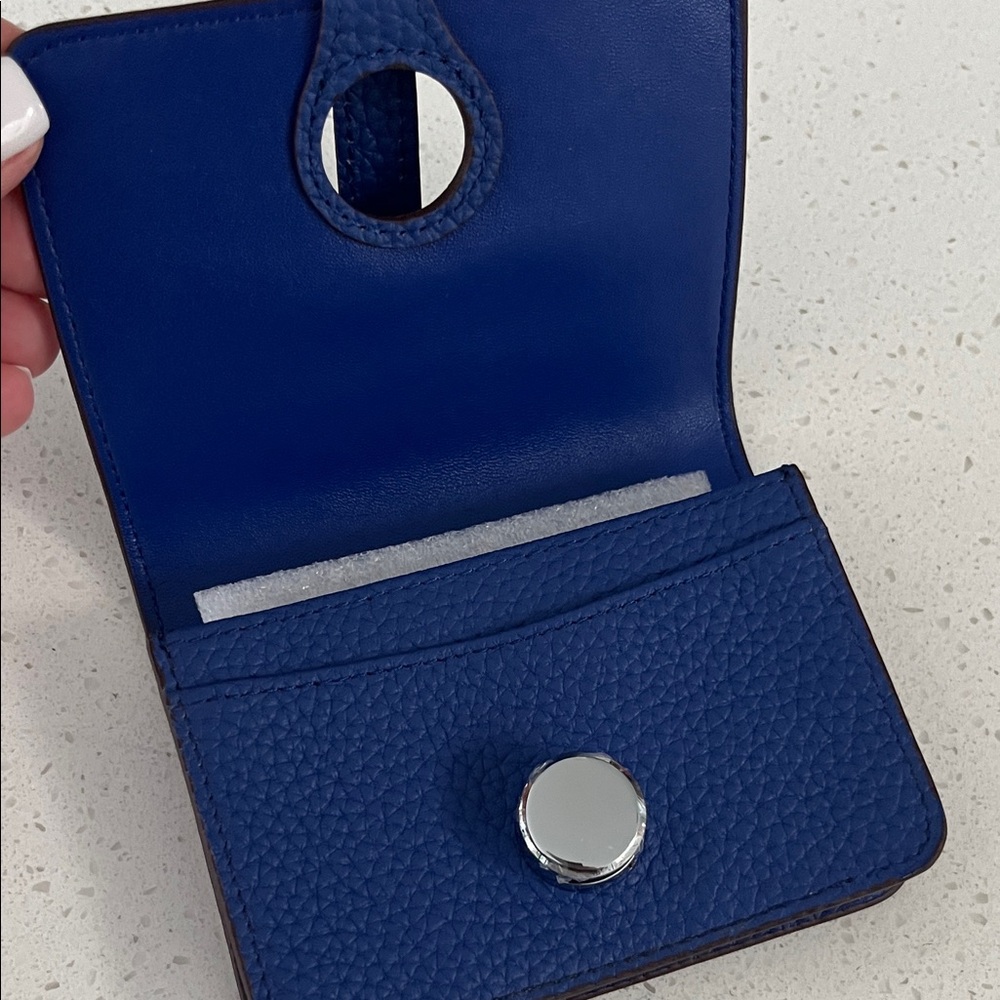 Blue Textured Wallet with pull tab  Closure - Picture 2 of 3